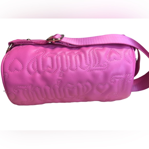 Juicy Couture Los Angeles NWT Juicy Pink Quilted Heart Jelly Roll Bag (P056) - Picture 6 of 11